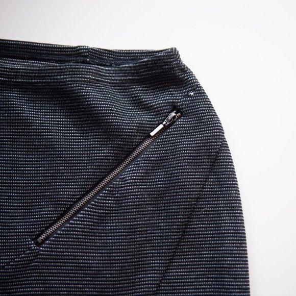 STUDIO POINT | DARK GREY SKIRT - Picture 3 of 4